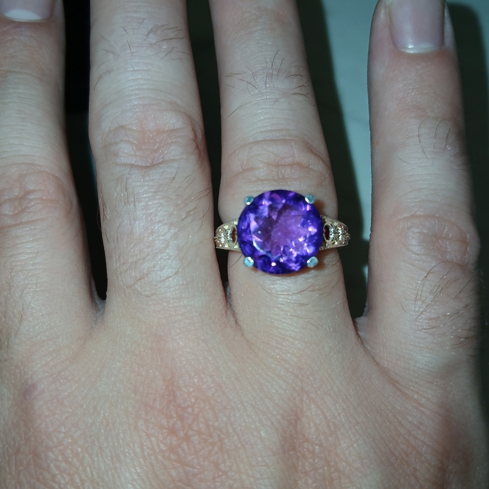 Exotic tanzanian Amethyst Ring